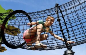 16 zaskakujących nowych pomysłów na plac zabaw 7 700x450-crop-90-j56103sp_riga_baronastreet_lett004