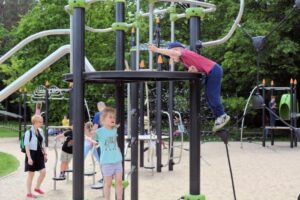 16 zaskakujących nowych pomysłów na plac zabaw 13 700x450-towidth-90-j480x_lodz_pl_1