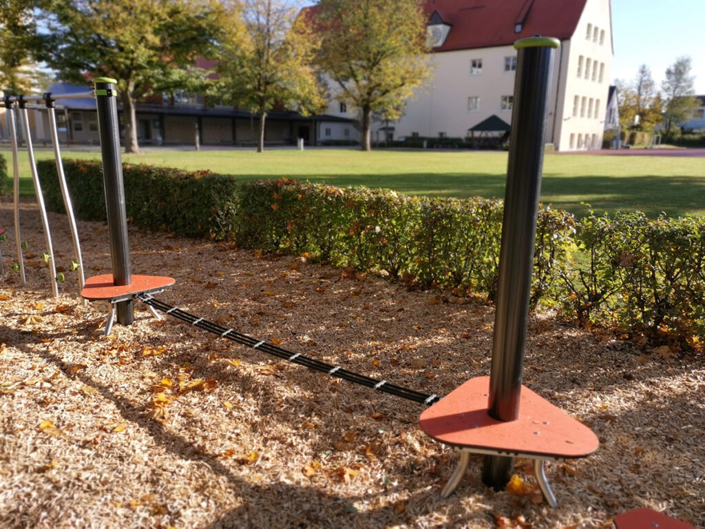 J5403M 32 spektakularnych nowości na placu zabaw