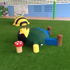 Gumowa figura na plac zabaw Guliver