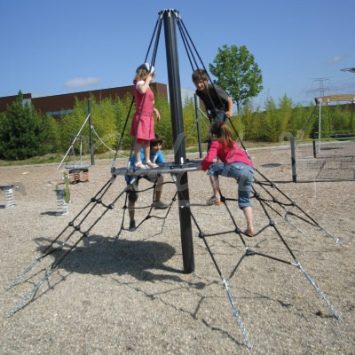 Mała Piramida J4815