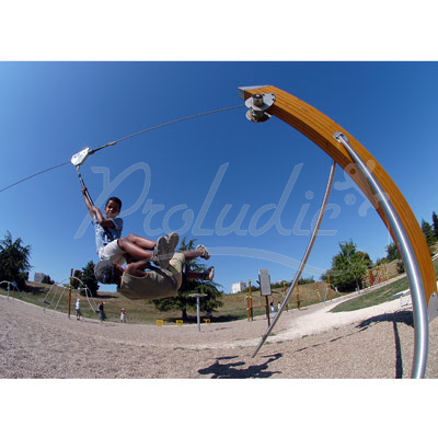 Zjazd linowy montowany na terenie płaskim J511