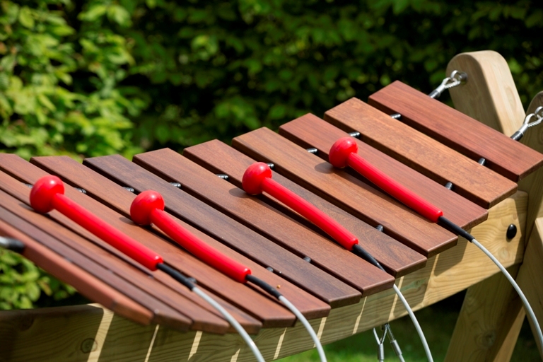 Instrument muzyczne w parku Akadinda