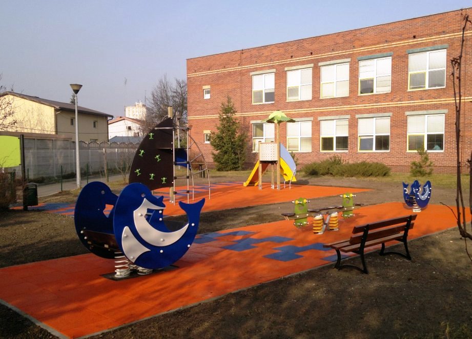 plac_zabaw_belchatow_1 plac_zabaw_belchatow_1