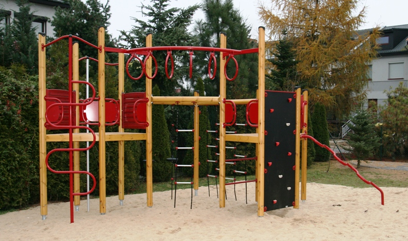 plac_zabaw_poznan_jezioranska_5 plac_zabaw_poznan_jezioranska_5