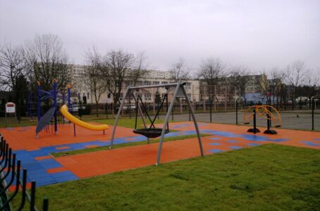 plac_zabaw_radosna_szkola_wloclawek_11