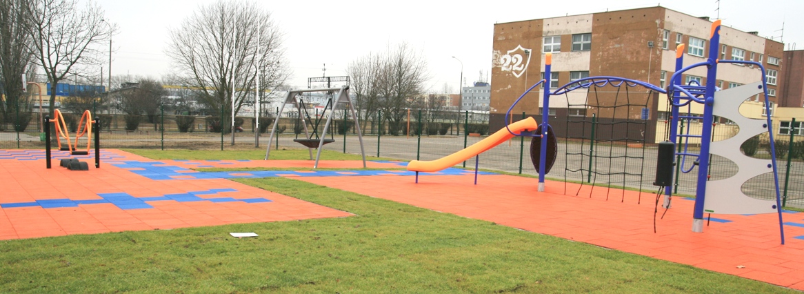 plac_zabaw_radosna_szkola_wloclawek_7