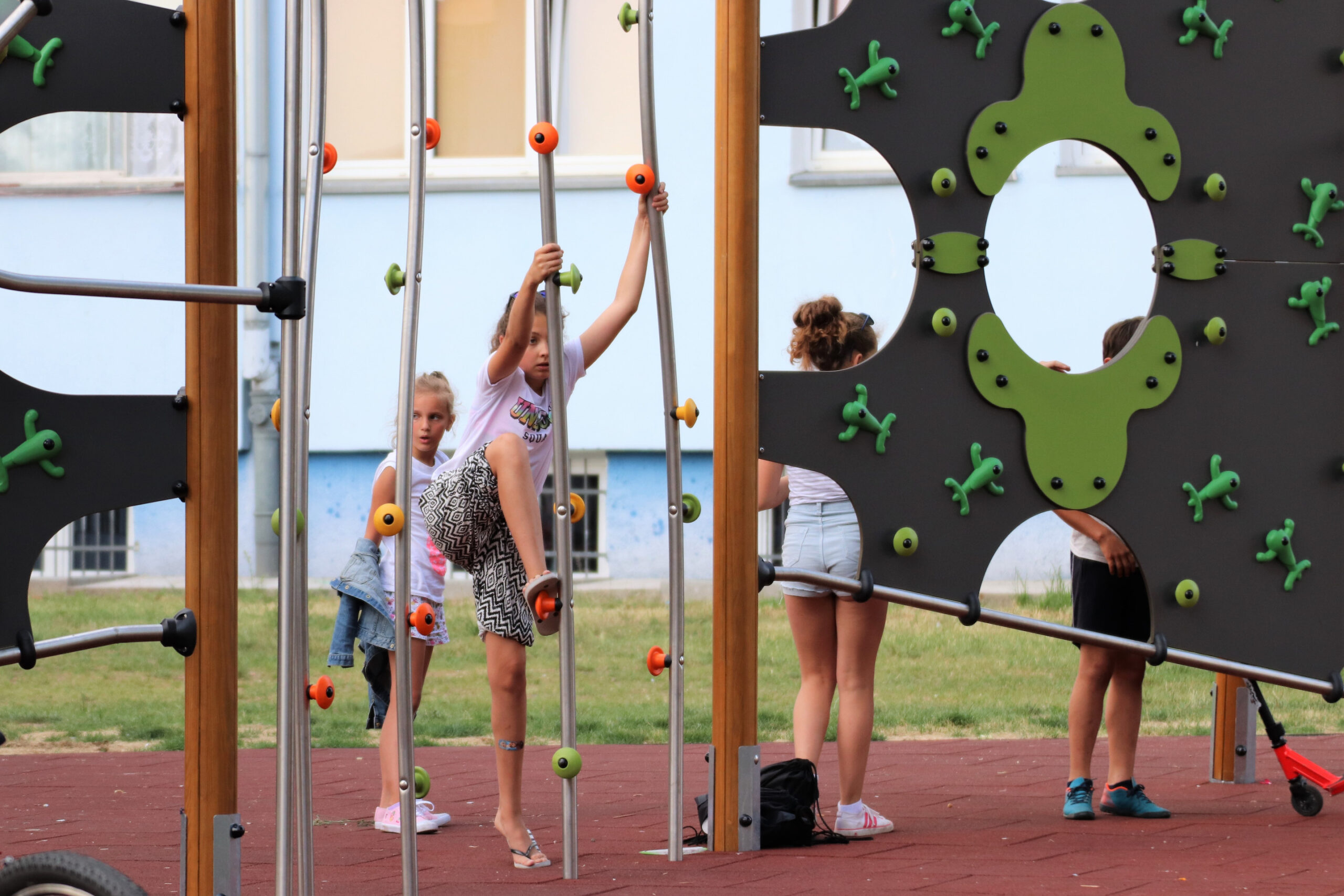 IMG_5822 (2) IMG_5822 (2)