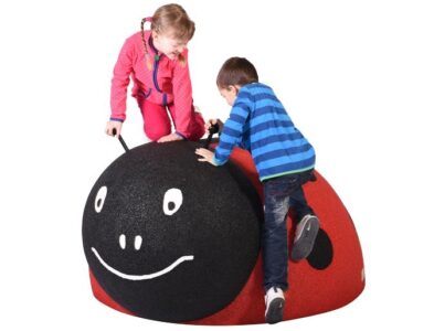Gumowa figura na plac zabaw Biedronka