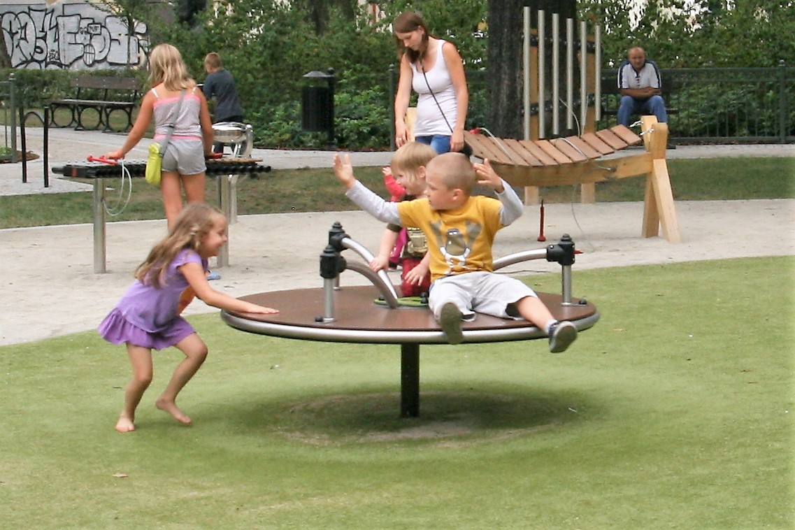 IMG_7035 (2) IMG_7035 (2)