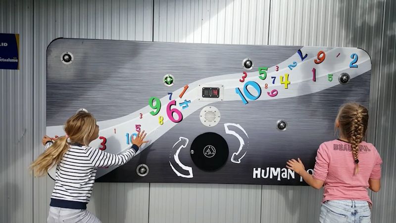 interaktywna ściana GameWall PN90010 interaktywna ściana GameWall PN90010