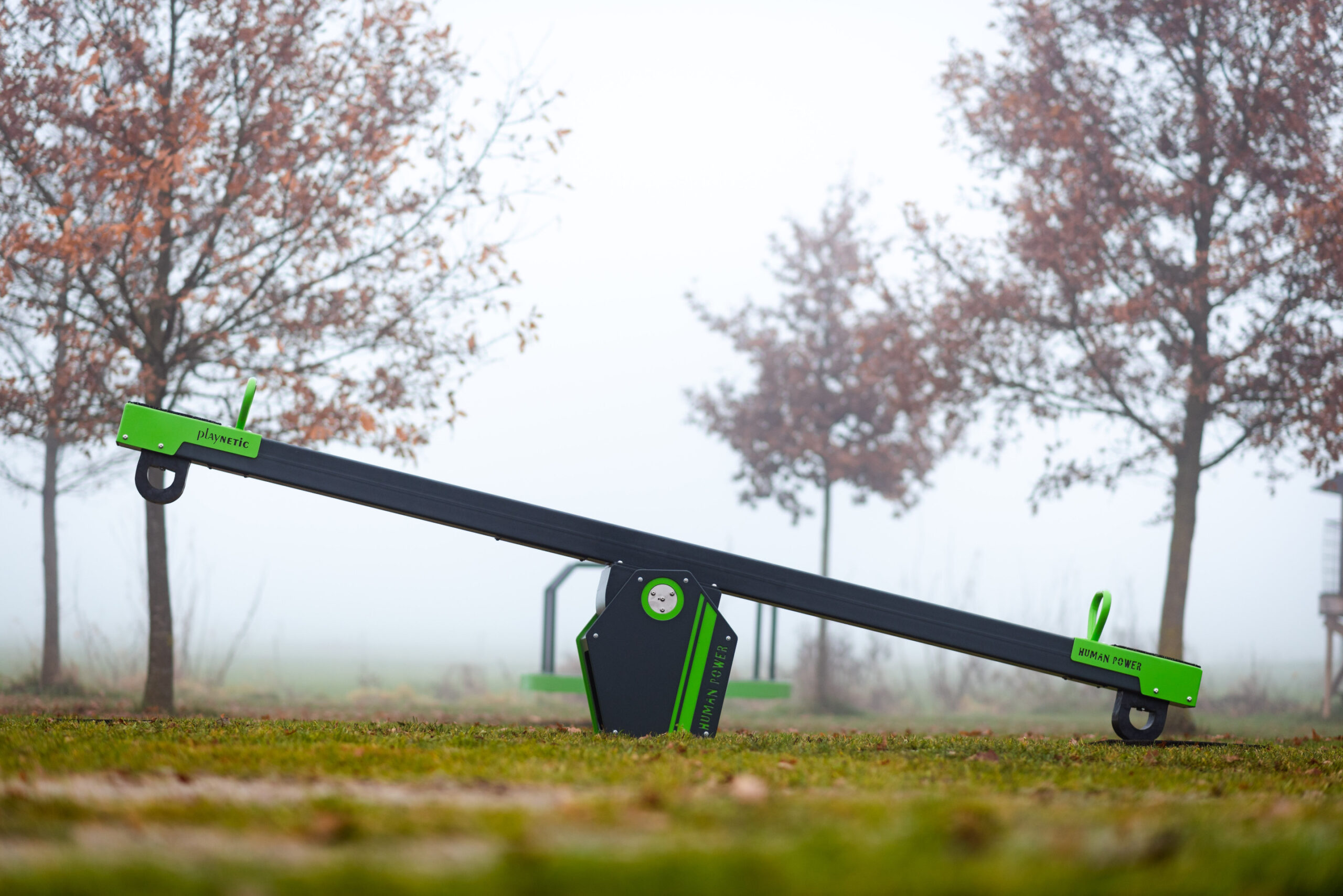 Interaktywna huśtawka KineticSeesaw-04 Interaktywna huśtawka KineticSeesaw-04